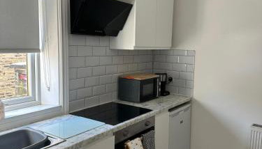 Brighouse 2 bedhouse central contractors welcome - Foto 4, Other