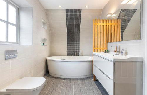 Relaxing Coastal Getaway Perfect for Families - Foto 56