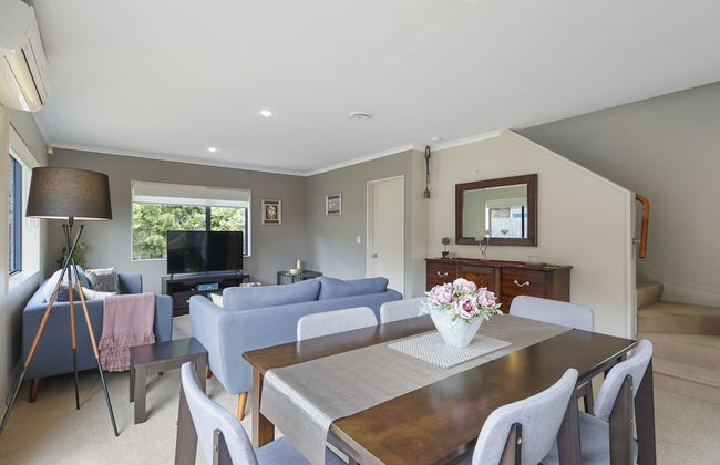 Spacious Family Home -Fully Fenced Yard - Foto 22