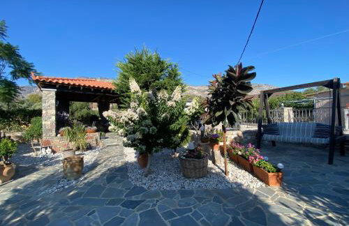 A wooden house in Kardamyla - Foto 24