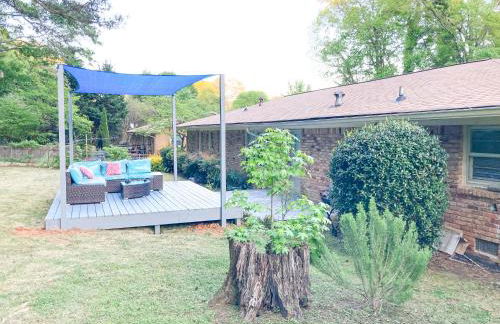 In-Shower Sauna, Fenced Yard w Deck & BBQ Near ATL - Foto 40