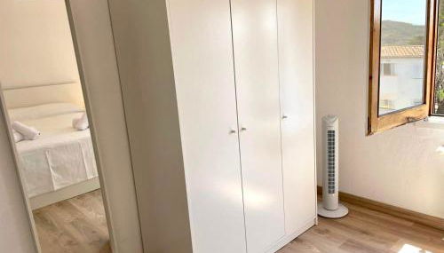 Modern apartment with parking 2 min from the beach - Foto 5, wardrobe