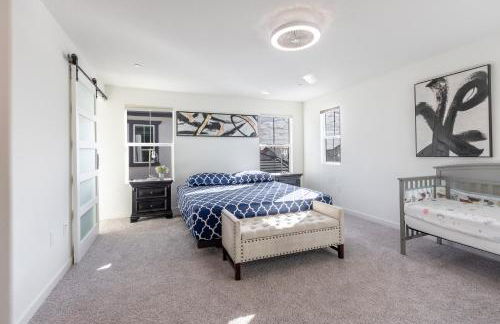 Spacious 4BR-3BA Cozy and Modern in Elk Grove - Foto 20