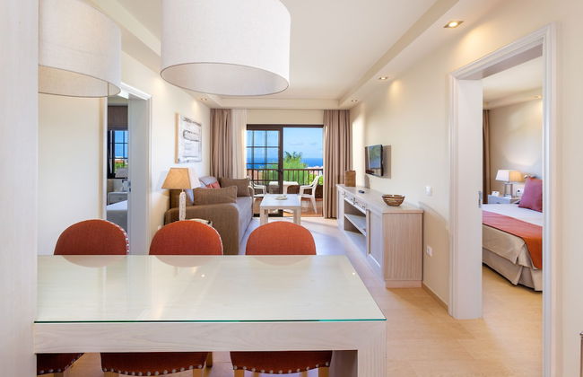 Apartamentos Ambassador - Photo 12