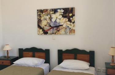 Koukounaries Studios - Foto 38