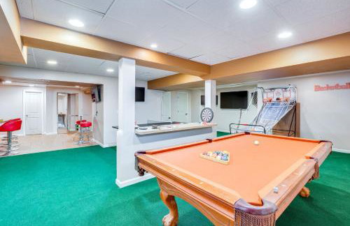 Theater and Game Room at Trenton Area Home - Foto 26