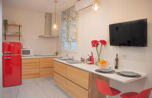 COZY & MODERN Apartment junto a Metro A Guimerá - Photo 1