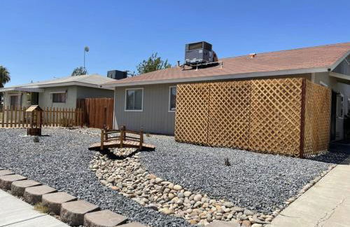 Trendy Ivy 2-bedroom Near Hospital & College - Foto 18