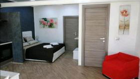 Desy's house - Photo 1