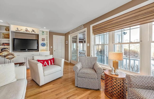 Not So Moody Stay for 10! - Foto 1