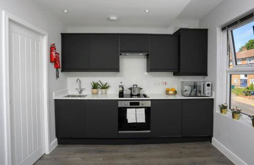 Aisiki Apartments at Stanhope Road, North Finchley, Airconditioned Multiple 2 or 3-Bedroom, Pet Friendly Duplex Flats, King or Twin Beds with Free WiFi - Foto 37