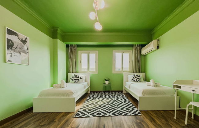 Distinct & Decent 2 BDR Apt. Steps From Nightlife and Airport - Foto 6