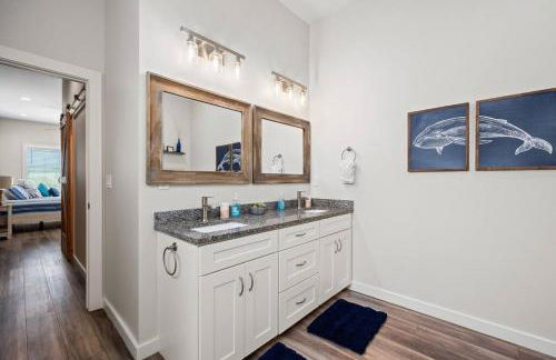 Fishful Thinking ! Pool on the waters edge - Photo 28