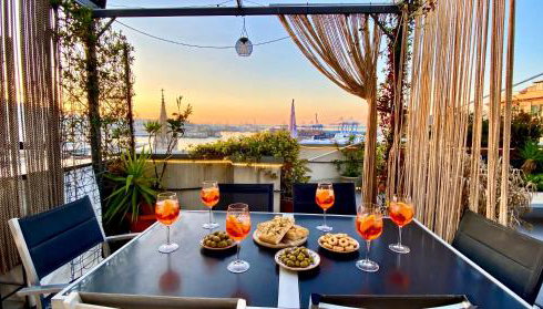 Terrazza su Genova - 300sqm Rooftop Penthouse w Sea & City Views - Close to Aquarium - Foto 4