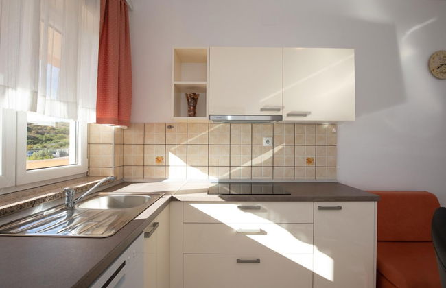 Scenic Elegant Apartments Krk With Balcony and Pool - Photo 17