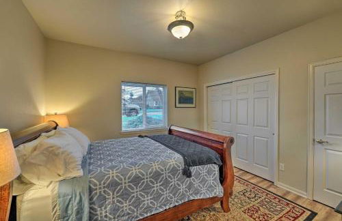 Central Apt Private Fireplace and Patio Access - Foto 17