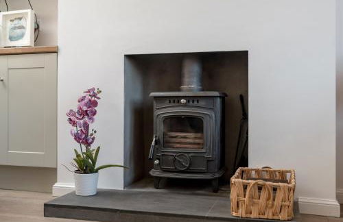 Sunset Retreat - Photo 16