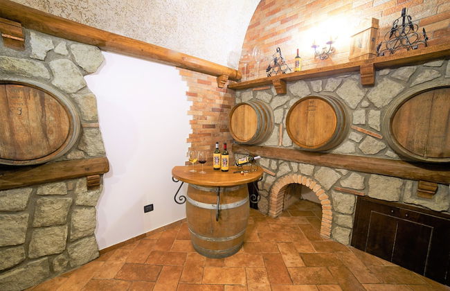 Villa on top of a Hill With an Enchanting View of Lake Bolsena - Foto 30