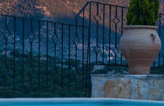 Private Stone villa-Pool and Maountain view - Foto 40