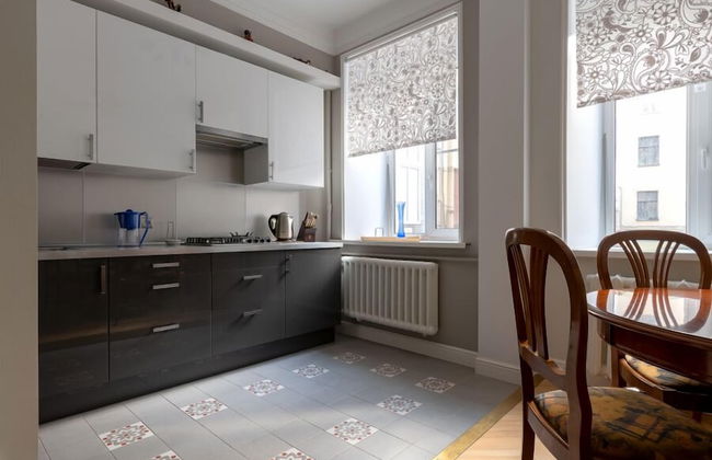 Spb2Day Ulyana Gromova pereulok 8 - Foto 19