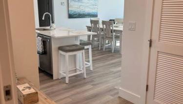 10 Star Luxury Beach Condo-Anchor Oasis - Foto 5