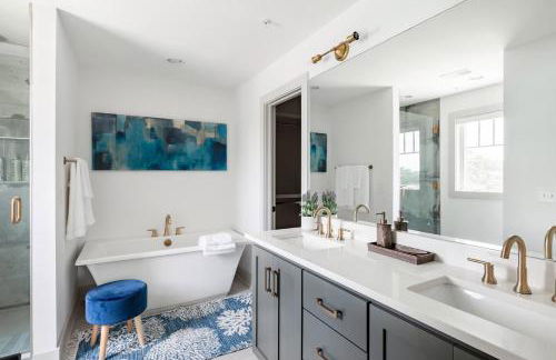 Brand New Luxury Home near Downtown - Foto 54