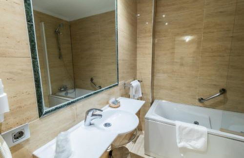 Apartamentos & casas rurales Santo Domingo de Silos - Photo 24