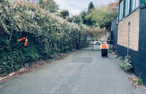 Stylish Georgian garden apartment + secure parking - Foto 35