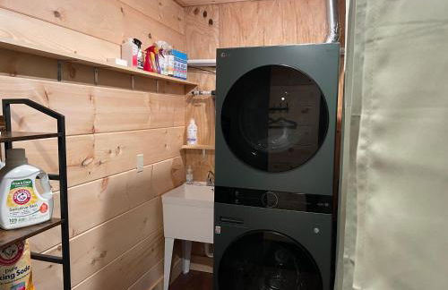 Creekside Getaway - King Bed - Full Kitchen - Foto 29