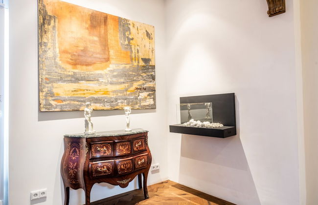 ICELAND SJF Villa , Hot tub & Outdoor Sauna Amazing Mountains View - 15 min to downtown - Foto 2