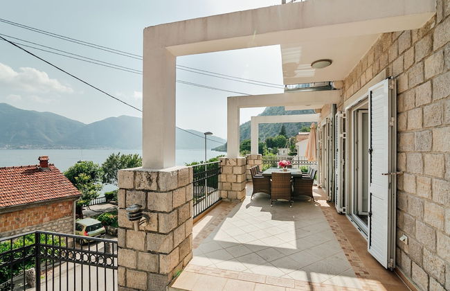 Spacious Family 4BR Seaside House, Fantastic Sea Views, 20 Meters to Beach - Foto 44