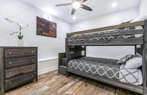 Urban Oasis 4BD House close to FQ & City Hot Spots' - Foto 16