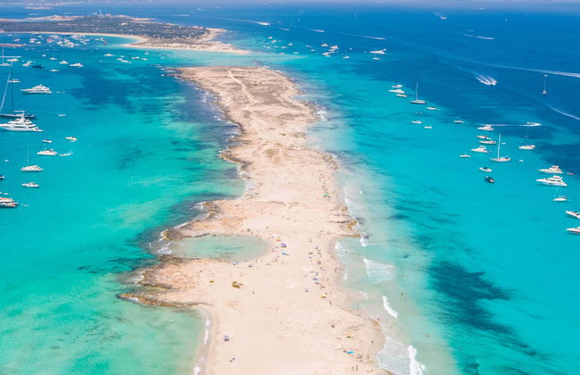 Formentera Ferry - Photo 3