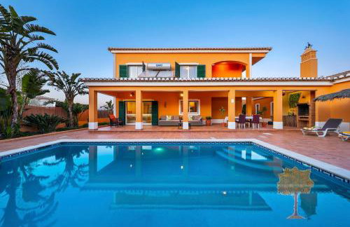 "Orange Tree Villa in Alvor - South - facing Family Villa with Private Poll" - Foto 2