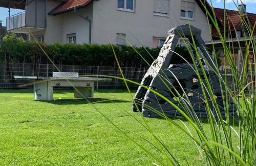 Haag Ferienwohnungen von "Small" bis "XL" für max 10 Personen und 6 Schlafzimmern - Foto 62