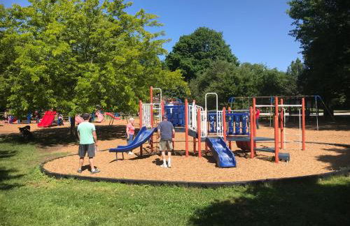 Spacious Frontier Park Apartment - Foto 24