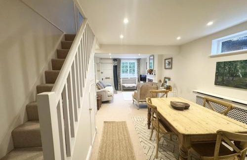 2 Bed Cottage in Cookham with Garden & Parking - Foto 5