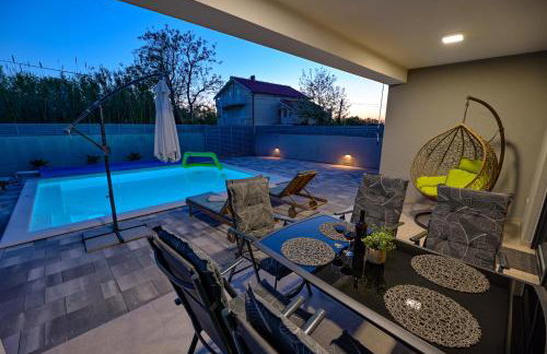 Holiday house Sara with heated pool - Photo 50