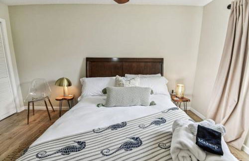 Relaxing Modern Home Sleeps 6 Pool BBQ Firepit - Foto 54