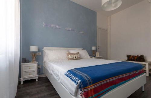 Maji Como Lake - Lake Como Historic Villa Apartments with Pool & Parking, 100m from Ferry & train - Foto 17