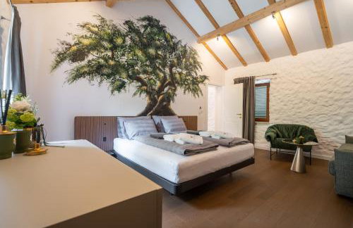 Aurora Lukorana - Photo 46