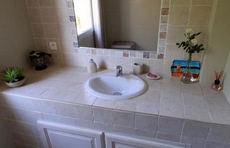 Rez de Jardin d'une Bastide VILLA LA GARDI avec Piscine privée - Foto 23