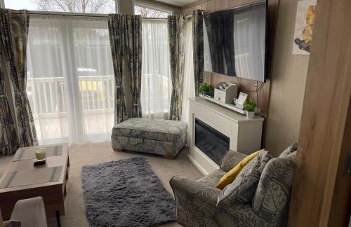 Princess's Palace, Holiday Lodge, Malvern View Leisure Park - Photo 10