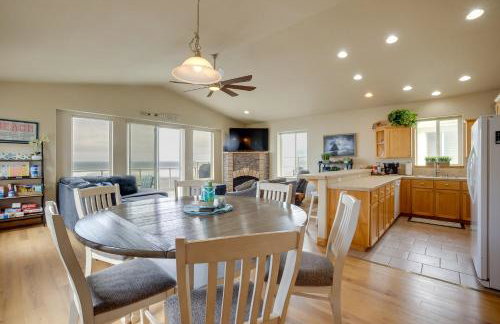 Gold Beach Retreat Private Hot Tub and Ocean Views! - Foto 7