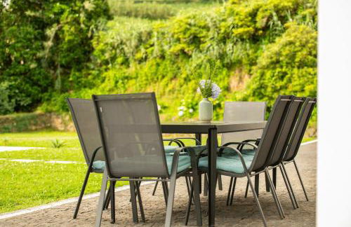 Seaview Villa with Heated Private Pool - Photo 22