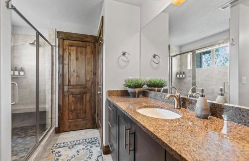 Hideout Haven 4BR 10 min from Deer Valley - Foto 26