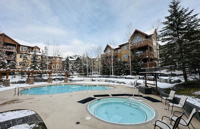 Mountain Retreat - Heated Pool & Hot-tub - Foto 1