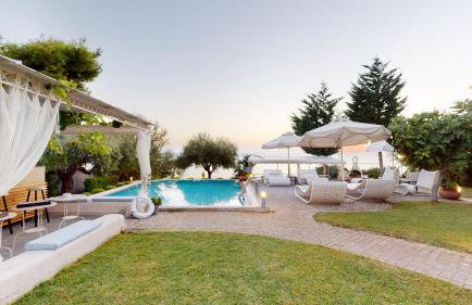 Acrotel Athena Villa - Photo 5