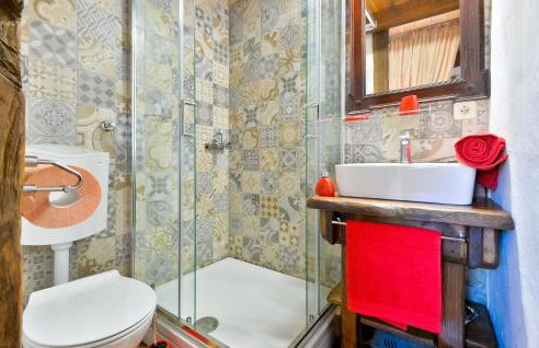 Gorgeous Home In Martinkovec With Sauna - Foto 35