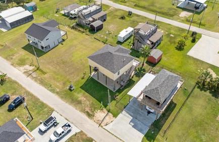 Welcome To Sarenity a 3Bd 2Bth home in Crystal Beach, Tx - Foto 10
